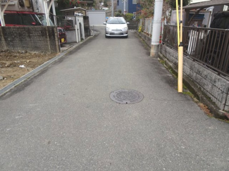 【前面道路含む現地写真】 | 川西市西多田2丁目17の15　新築一戸建て