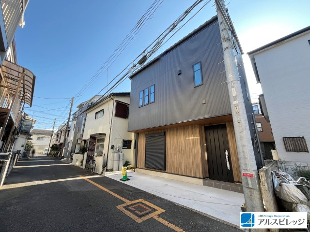 中古／入間郡三芳町大字藤久保の外観|シックな外観です