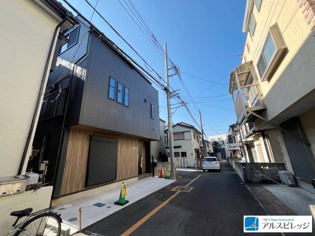 中古／入間郡三芳町大字藤久保の前面道路含む現地写真|前面道路の様子です