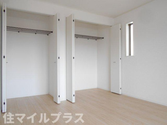 【洋室】 | 郡山市八山田西2丁目新築一戸建て6棟 | 個人の部屋や寝室として使える洋室です