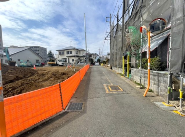 新築／ふじみ野市西原1丁目　の前面道路含む現地写真|現況の様子です