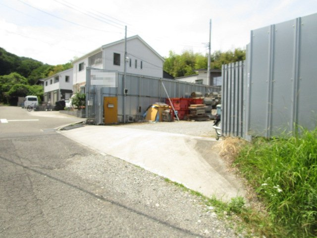 厚木市棚沢の売地の外観