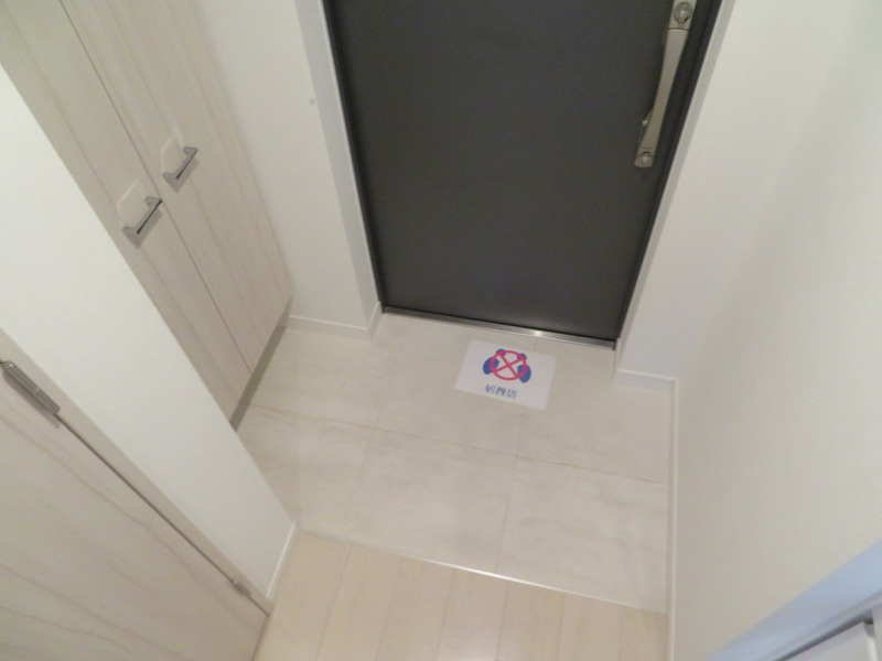 S-RESIDENCE緑橋駅前の玄関