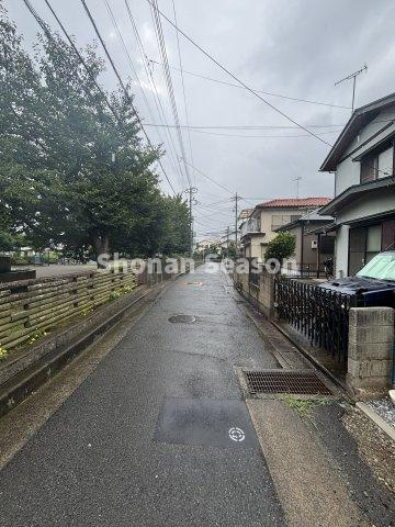 【周辺】 | 茅ヶ崎市街・平塚市へのアクセス良好！
通勤・休日も暮らしのフットワークが軽くなる、利便性高いロケーションにございます♪