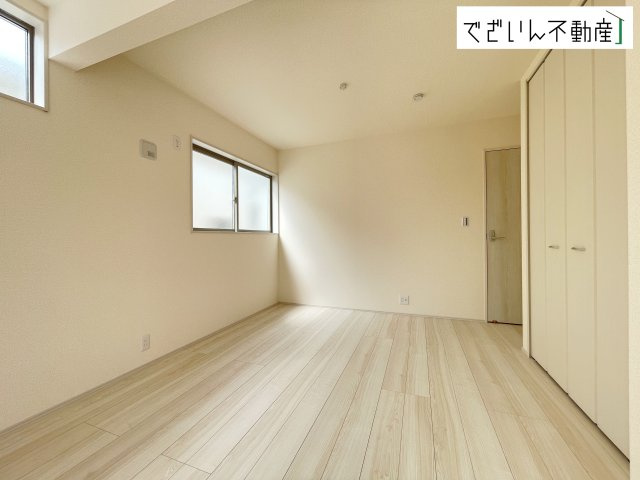 【洋室】 | Livele Garden.S久喜市吉羽第5　新築住宅 | ≪8号棟≫
現地(2026年7月撮影)