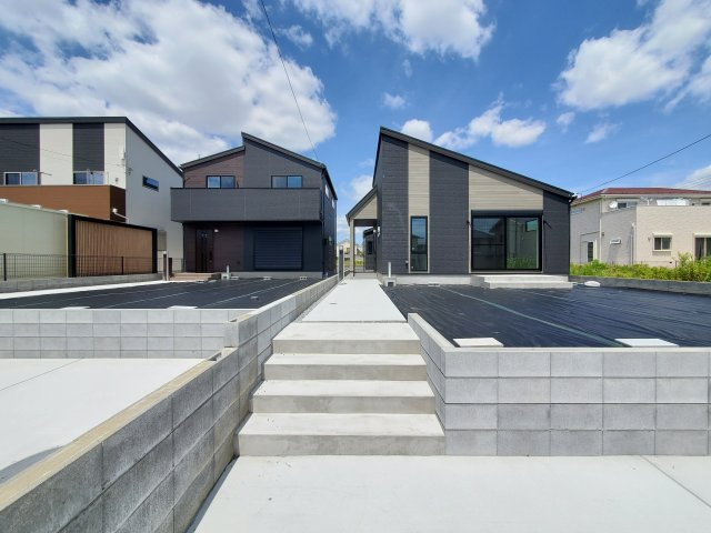 三郷市　戸ケ崎　新築戸建　全2棟の外観|おしゃれな外観です
