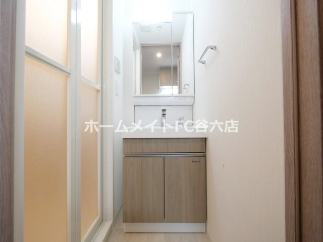 【洗面所】 | ファーストフィオーレ新町ファジスタ