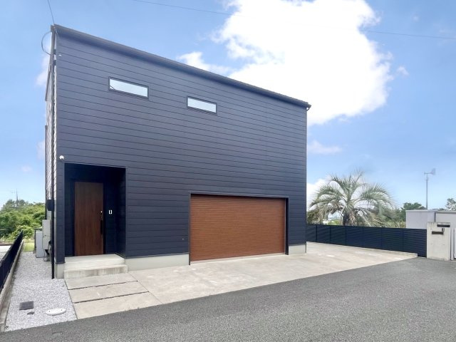 【中古戸建】前橋市五代町の外観|■外観｜ここから始まる「日常」はご家族にとってかけがえのない時間となります。少しでも豊かに、快適に。