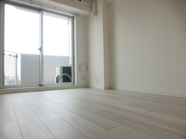 W－STYLE難波の洋室
