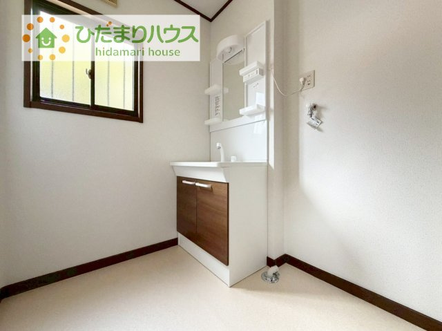 【独立洗面台】 | 下妻市半谷　中古戸建 | シンプルで使い勝手の良い独立洗面台！