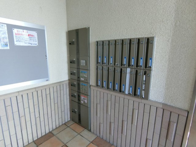 【その他共用部分】 | テルマ下祇園 | メールボックス・宅配ボックス