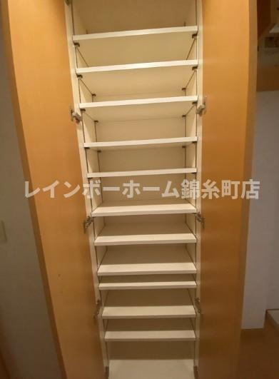 SIN-City東陽町の玄関