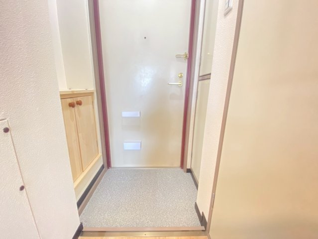 ハイツD＆Kの玄関