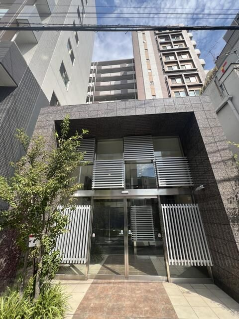 ライオンズクオーレ東京三ノ輪シティゲートの外観