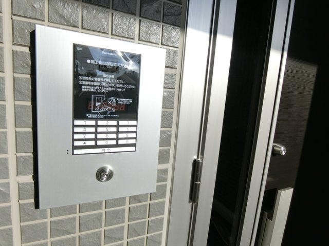 リヴェール湘南のセキュリティ|エントランス