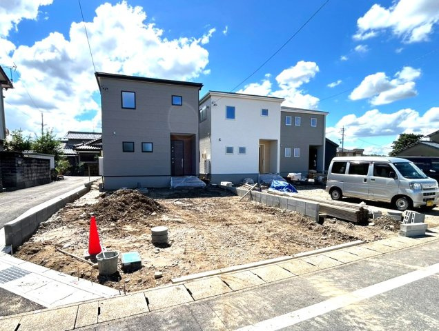リーブルガーデン　江南市小杁町　全4区画分譲の外観|■全体写真　
■ヤマダ不動産　株式会社リライフ　