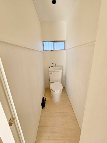 筑西市柳中古戸建のトイレ|清潔感のあるトイレです