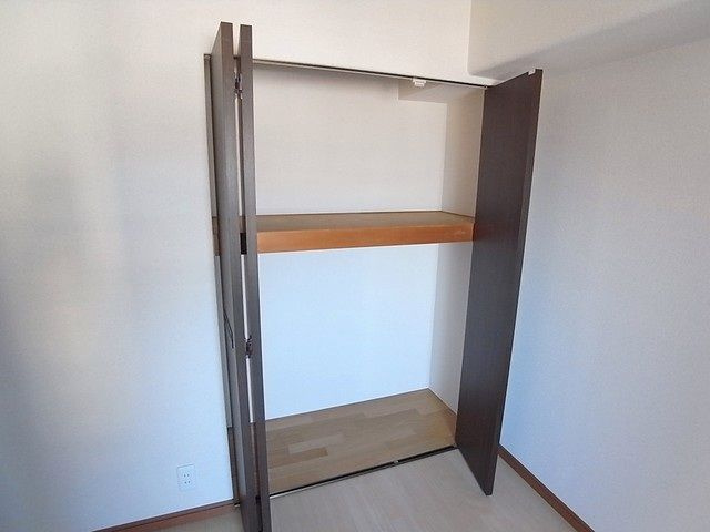 アルファステイツ入船町の収納