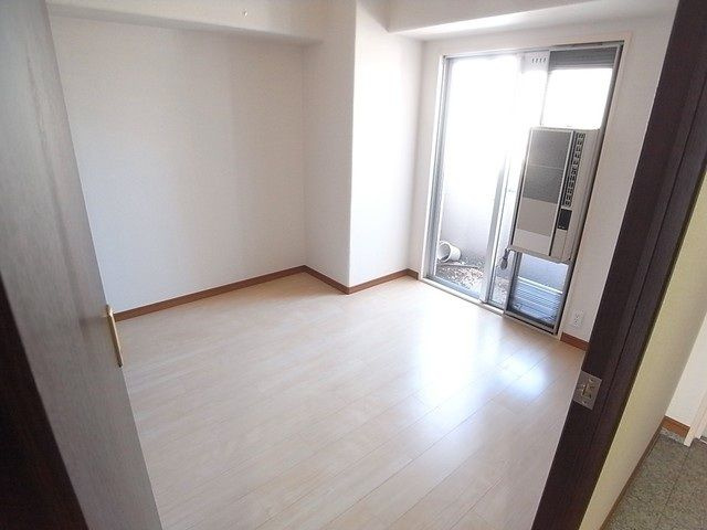 アルファステイツ入船町の洋室