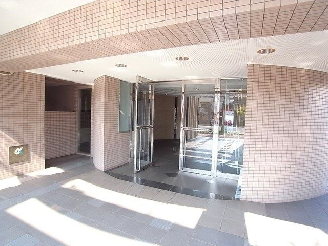 アルファステイツ入船町のエントランス