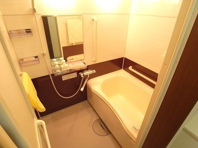 アルファステイツ入船町の浴室