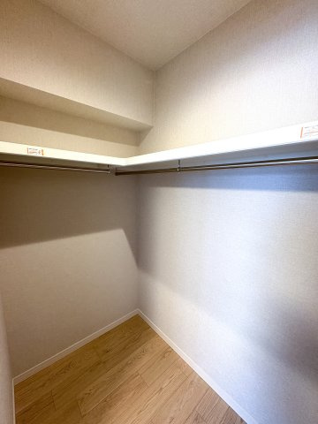 エクセレント文京動坂の収納|エクセレント文京動坂：洋室にはウォークインクローゼットが付いております！