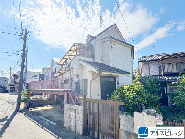 中古／富士見市羽沢1丁目の前面道路含む現地写真|南東側4ｍ市道