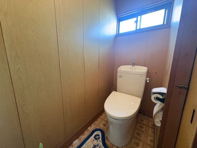【トイレ】 | 神栖市波崎　車庫･庭付き中古戸建
