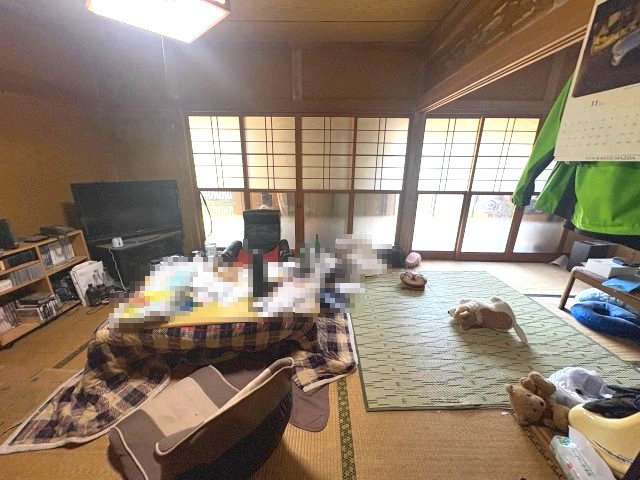 【居間・リビング】 | 神栖市波崎　車庫･庭付き中古戸建