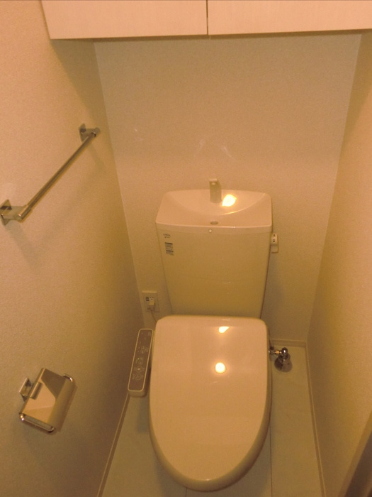 グレース川八のトイレ|ゆったりとした空間のトイレです