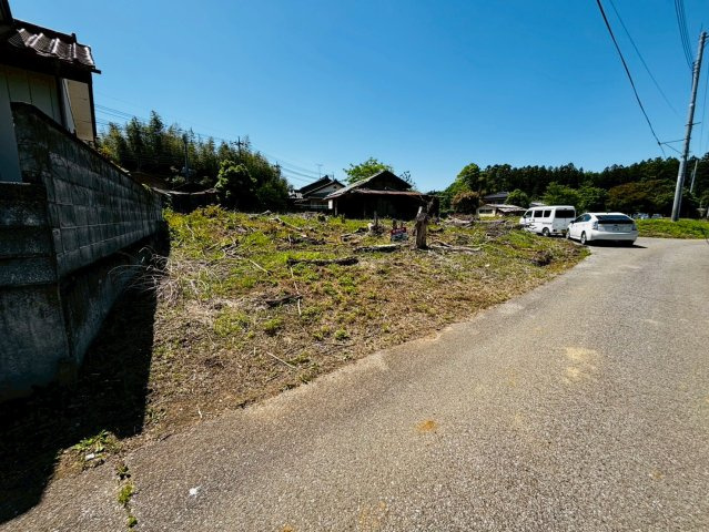 佐野市戸奈良町　古屋付き土地の外観