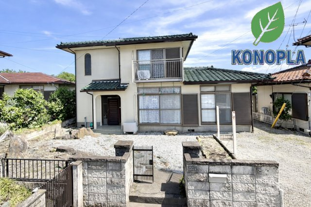 【中古戸建】北群馬郡榛東村大字新井の外観|■外観｜特徴のある個性的な住まいと美しい街並み、そして住みやすい環境を、ぜひ現地でご覧になりませんか。お気軽にお問合せください(^^)  