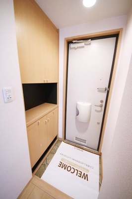 【玄関】 | フレスカⅠ （D－ROOM） | シューズボックスも大型のものを設置してあります！