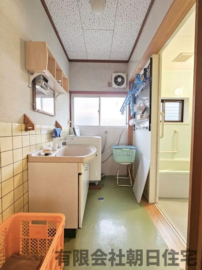 【ランドリースペース】 | 鹿島町古浦中古戸建 | ランドリースペースです