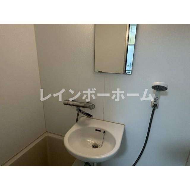 ドエル南浦和の洗面所