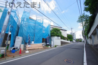 【前面道路含む現地写真】 | 【仲介手数料無料！！】川崎市麻生区王禅寺西1丁目　新築戸建て（全2棟）A号棟　8990万円