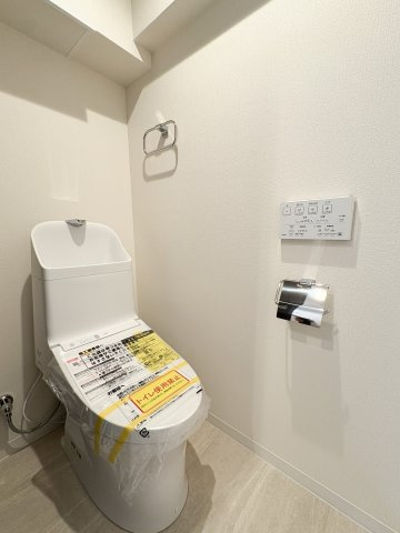 朝日広尾マンションのトイレ|朝日広尾マンション：ウォシュレット機能付きトイレです！