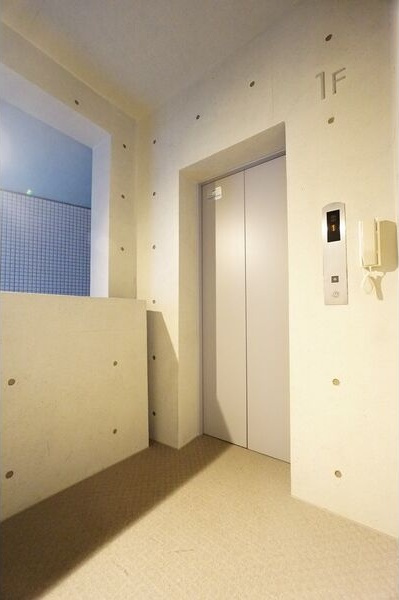 TACHIBANA BOX24のロビー