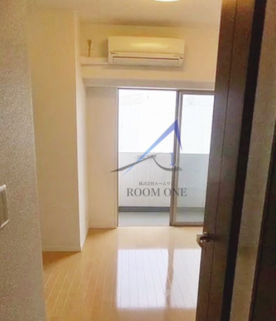 アヴァンツァーレ川崎EASTの居間・リビング|洋室のお部屋です。