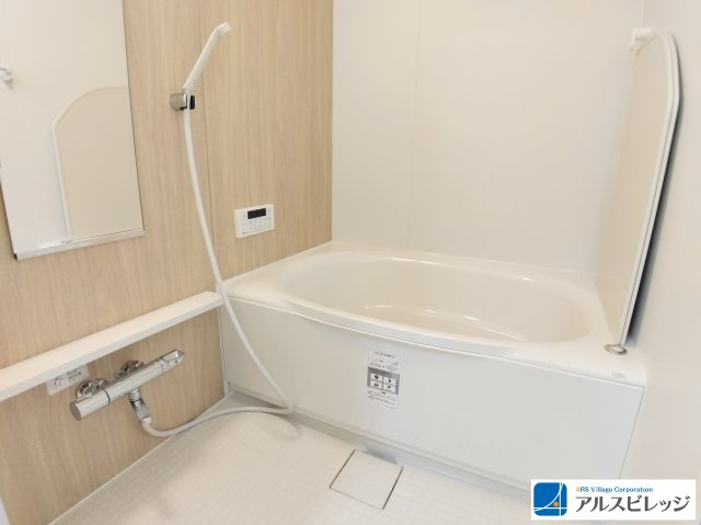みよしみずほ台サンライトマンションC棟の浴室|落ち着いた雰囲気の浴室