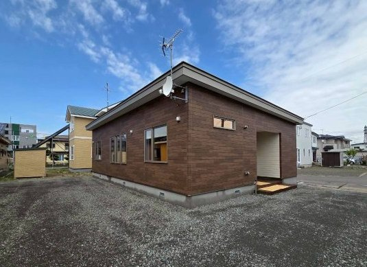 北見団地6丁目【新築】平屋の外観