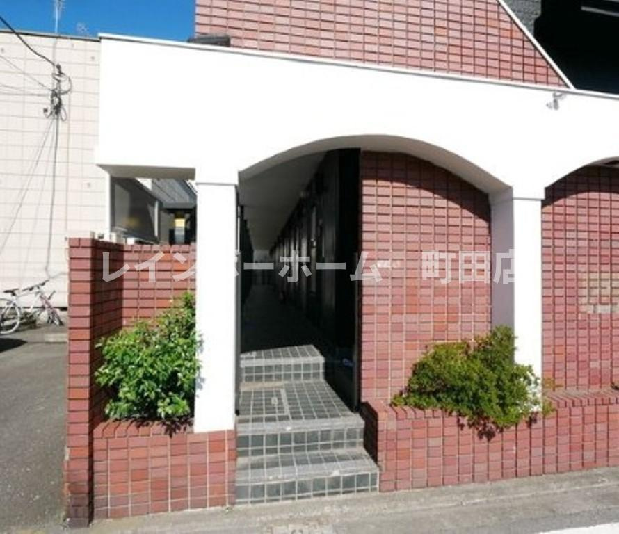 クロノス南橋本※初期費用分割あと払いサービス利用可能物件のエントランス