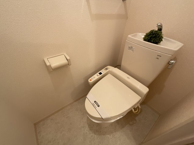 【トイレ】 | ブランシェ・ドミールB棟 | シンプルで使いやすいトイレです