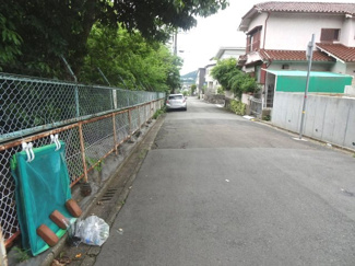 【前面道路含む現地写真】 | 川西市緑台4丁目2の21　新築一戸建て