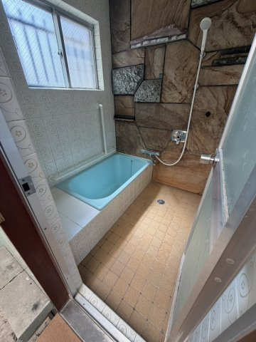 和歌山市出島・中古戸建・54787の浴室