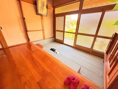 【玄関】 | 新発田市月岡温泉　全居室6帖以上　5SLDK