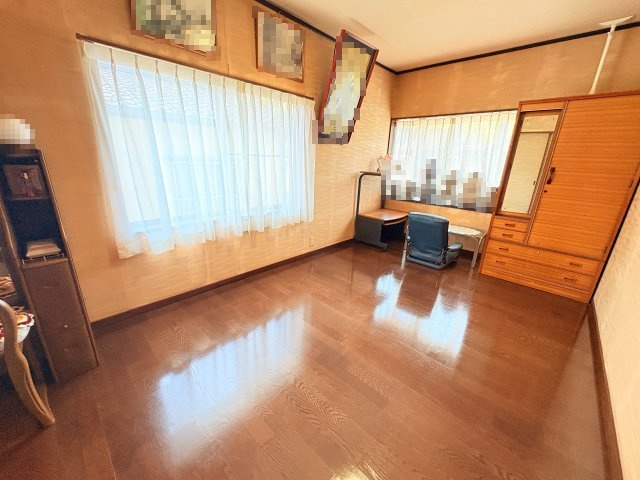 【洋室】 | 新発田市月岡温泉　全居室6帖以上　5SLDK