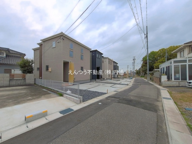 熊野桜佐区画整理の前面道路含む現地写真