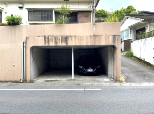 鹿児島市永吉二丁目戸建の駐車場