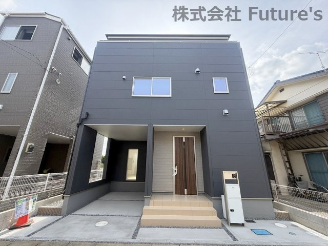 三郷市彦川戸1丁目　新築戸建　全1棟の外観|三郷インターが近く、各方面へのアクセスが快適！三郷市彦川戸1丁目